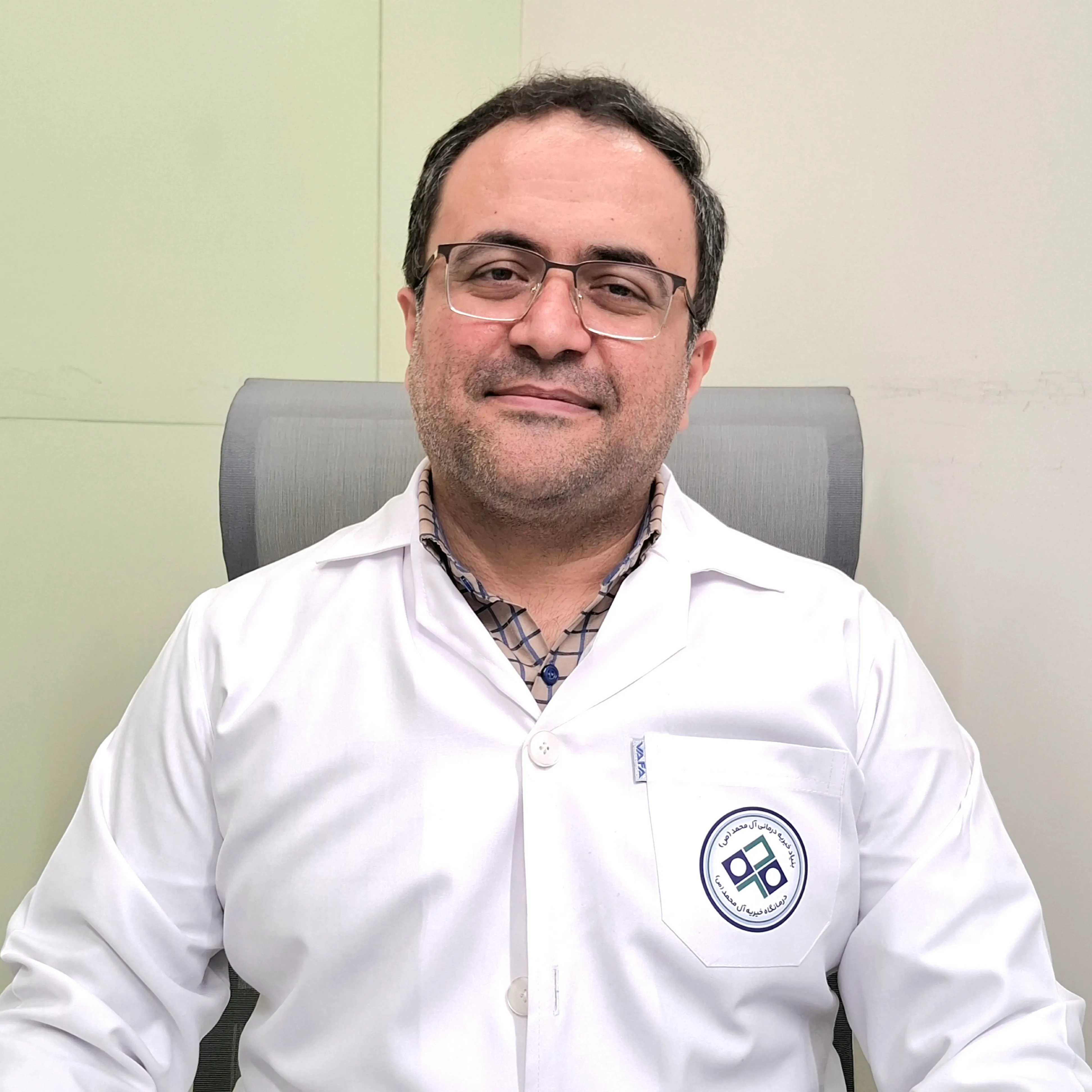 محمود حسینیان